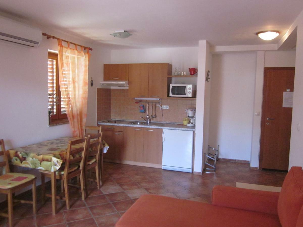 Apartmani Barbalic Dario Baška Buitenkant foto